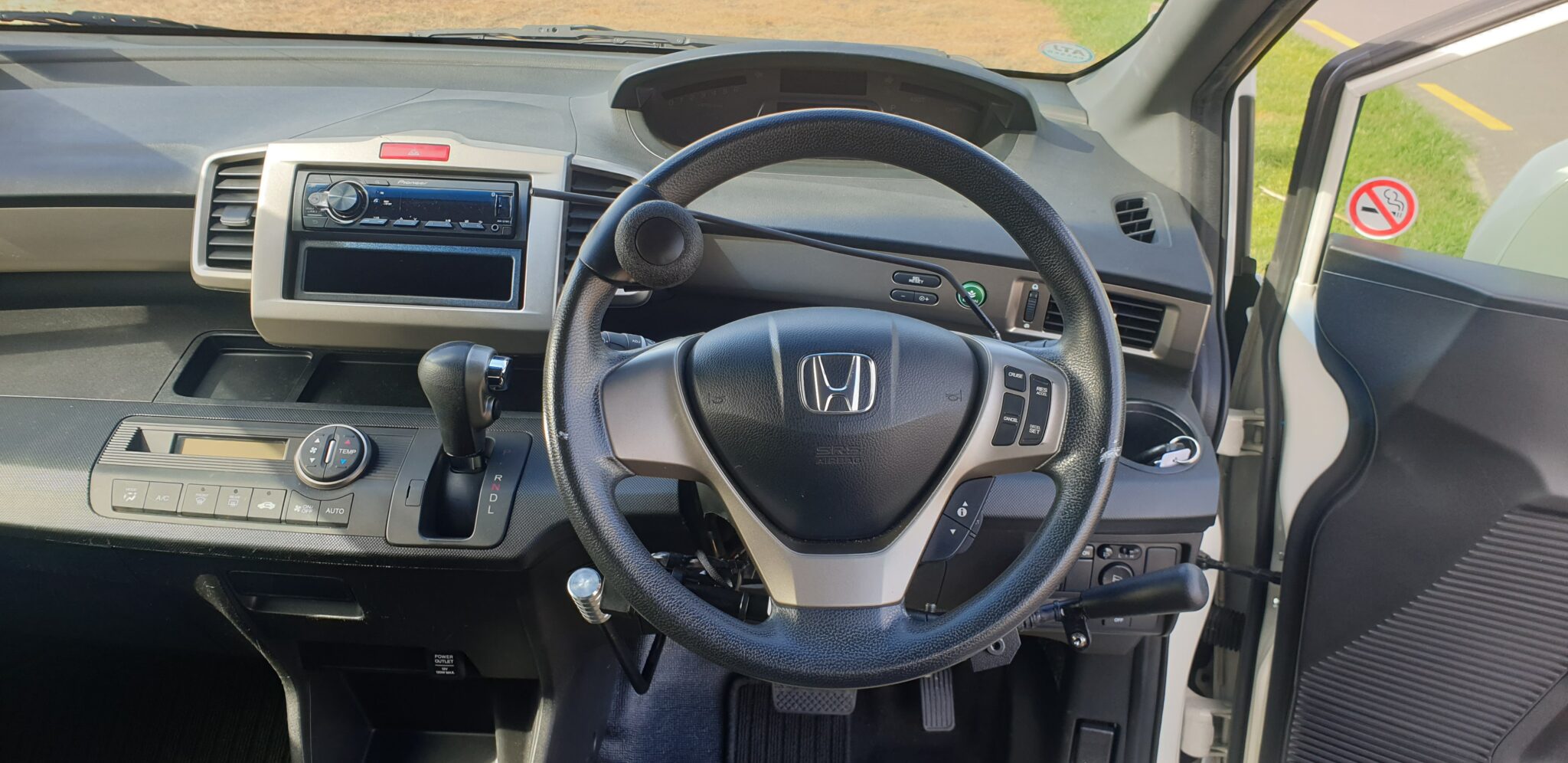 Honda Freed Hybrid with Hand Controls and Boot Crane